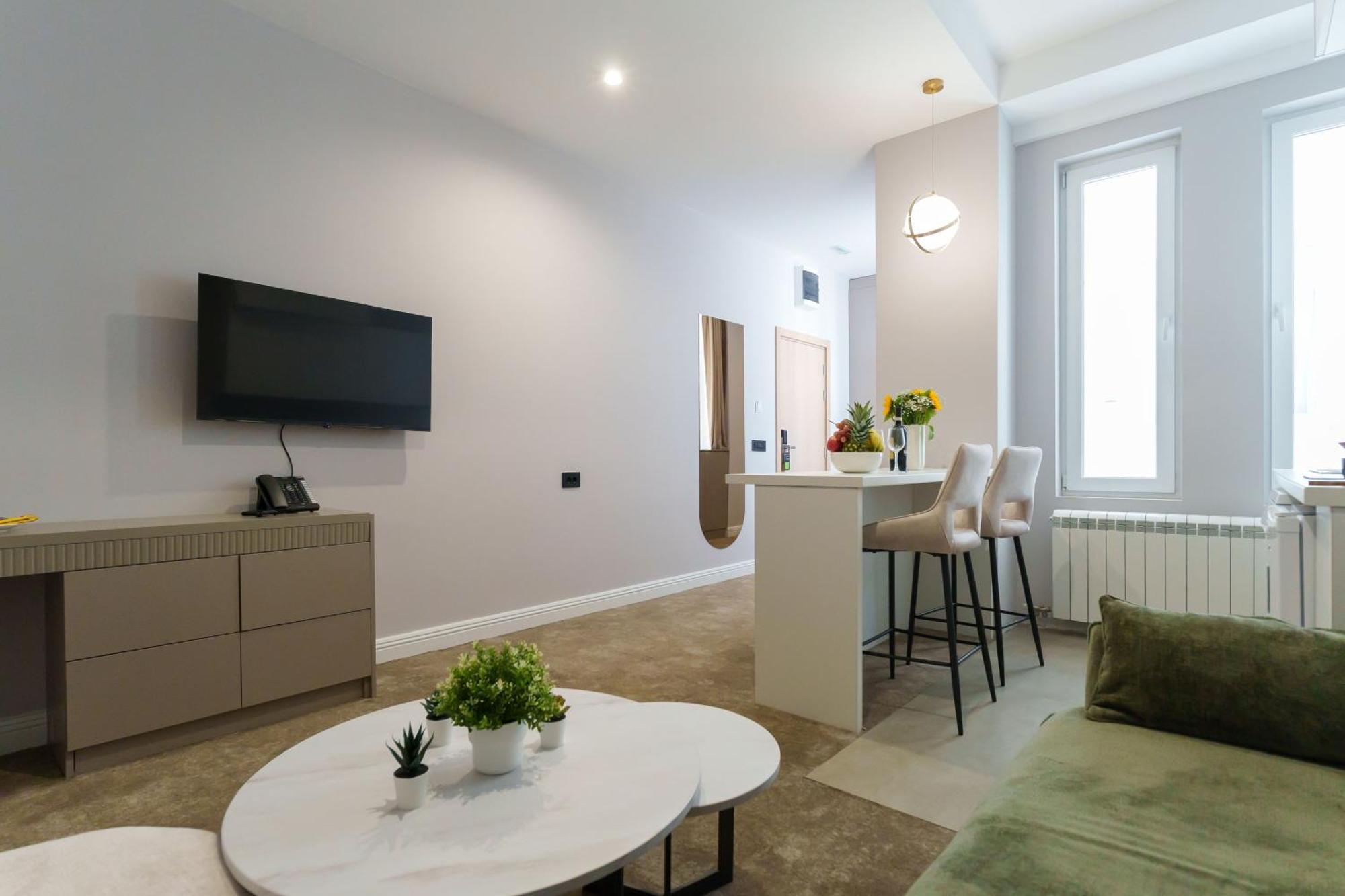 Move In Apartments Belgrado Exterior foto